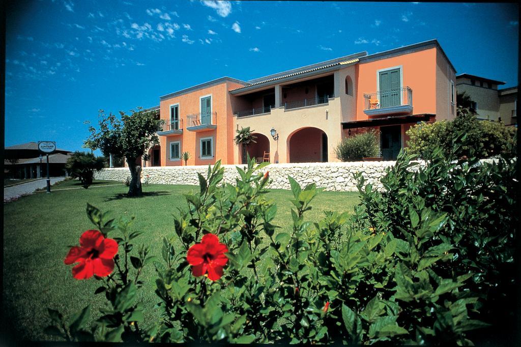 Igv Club Baia Samuele Otel Sampieri Dış mekan fotoğraf